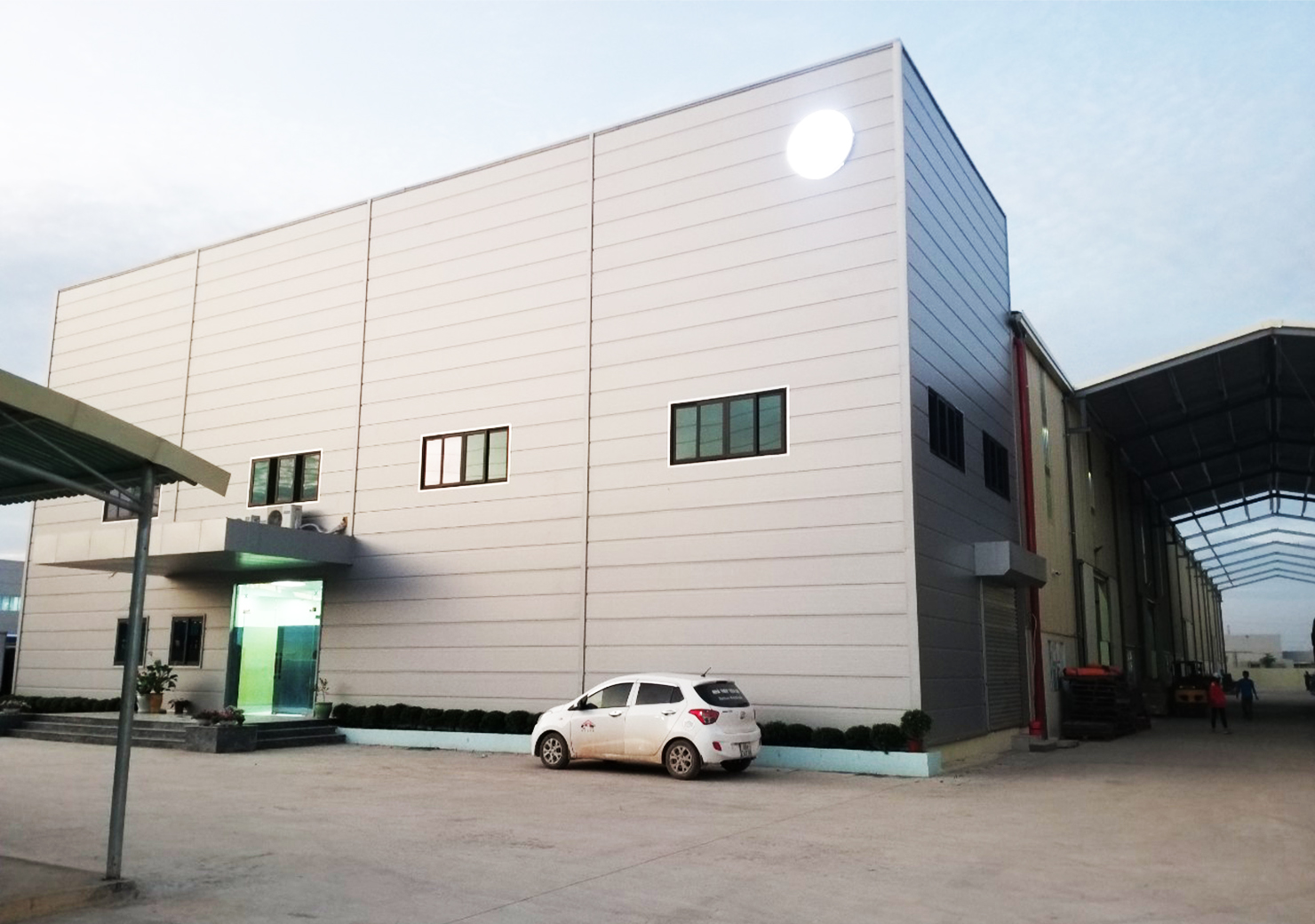 NHÀ KHO CTY CP ĐẦU TƯ VÀ TM VĨNH GIANG